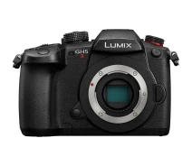 Придбати - фотоапарат  Фотокамера Panasonic Lumix DC-GH5 II блискучий (DC-GH5M2EE) [134189]