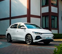 Придбати - электромобиль  Електромобіль BYD E2 Base Edition