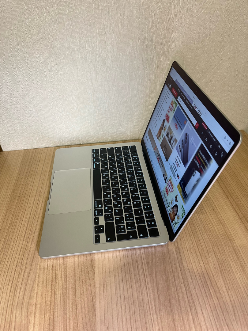 Ноутбук Apple MacBook Air 13