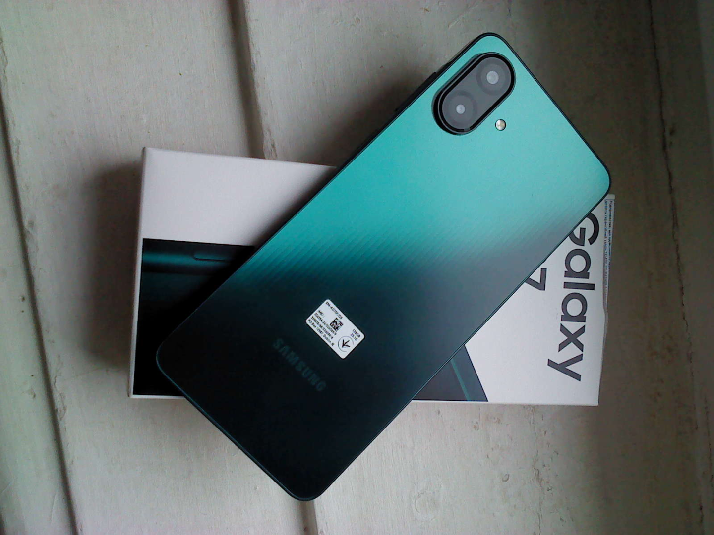 Samsung Galaxy A07 4/128Gb BLACK(SM-A075FZKGSEK) купить в Киеве