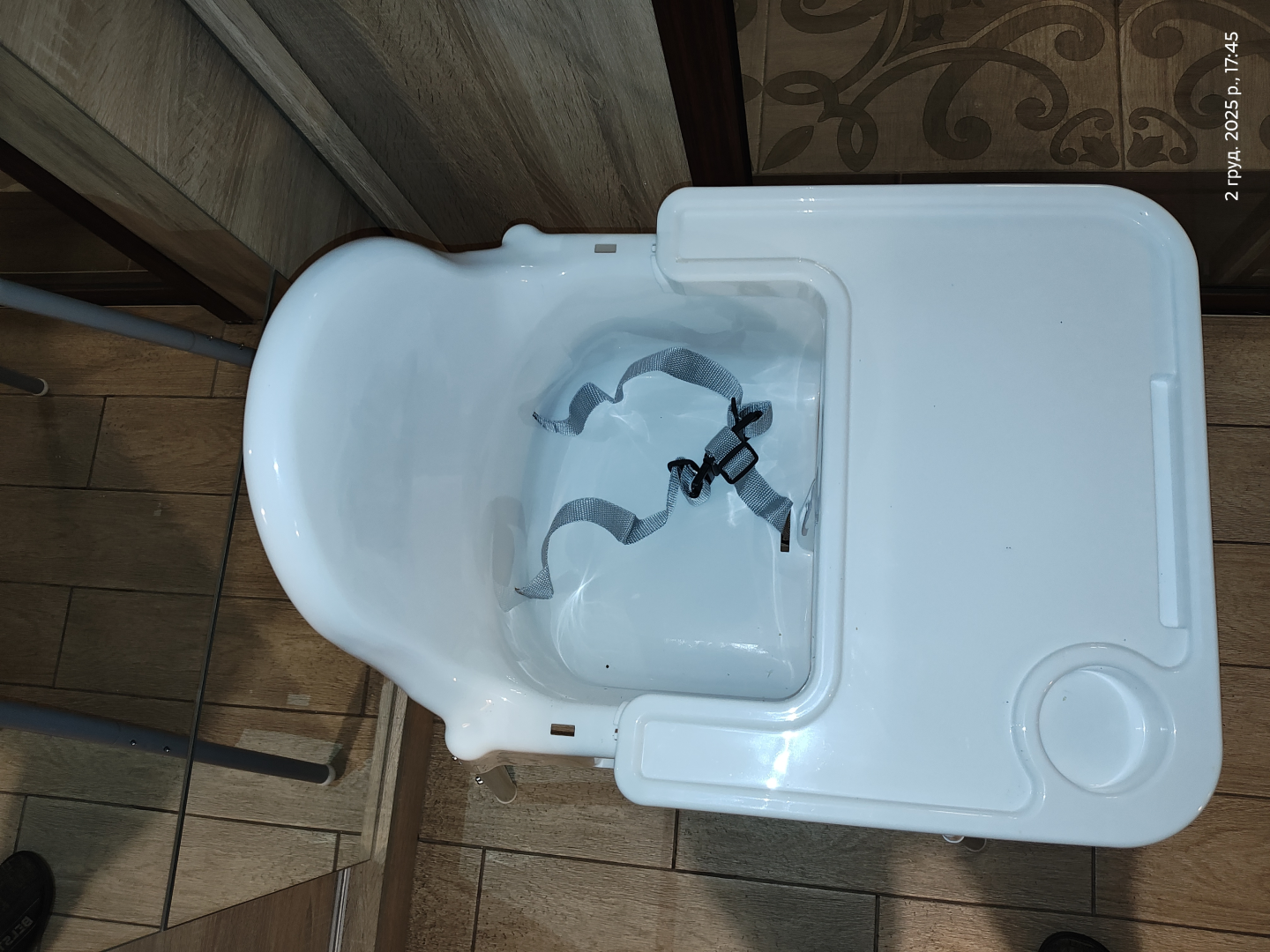 Стульчик для кормления Xingtai Zuoxi Children's ZX-108 белый