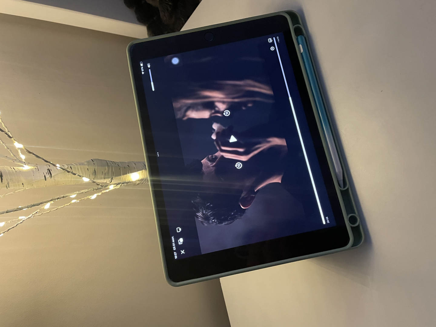 Планшет Apple iPad 10.2