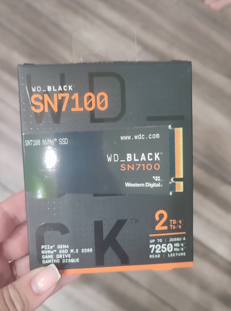 SSD-накопитель WD Black SN7100 1TB M.2 NVMe (WDS100T4X0E) купить в
